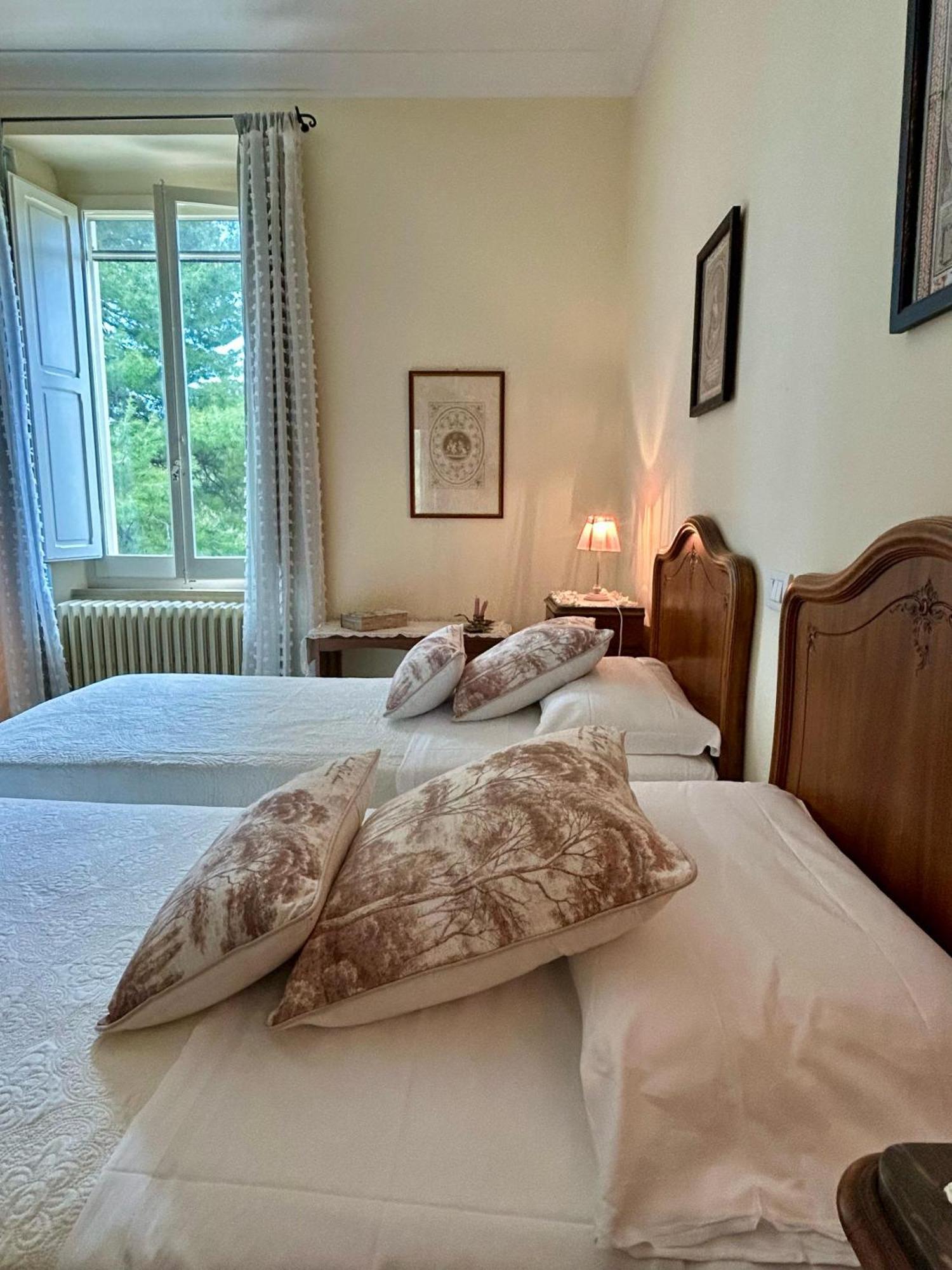 Villa Monacelli B&B Фано Екстериор снимка