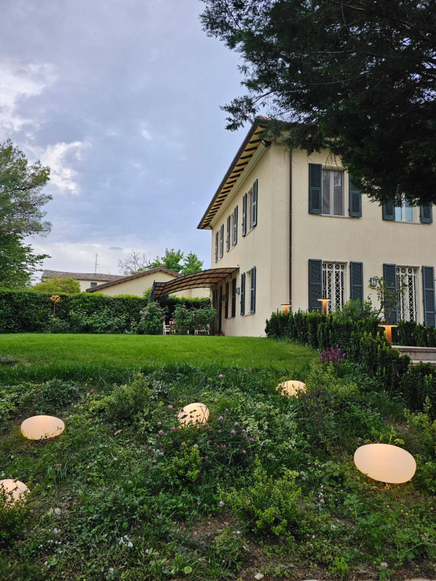 Villa Monacelli B&B Фано Екстериор снимка